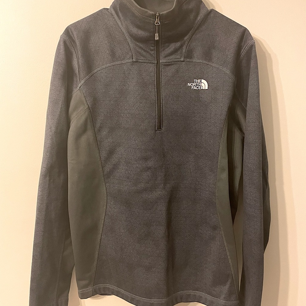 Men’a North Face Pullover Jacket